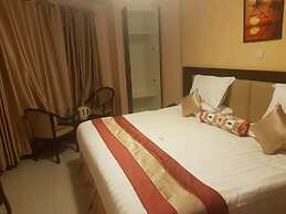 Desert Rose Resort