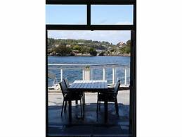 StayPlus Exclusive Seafront Holiday Home