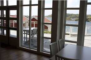 StayPlus Exclusive Seafront Holiday Home