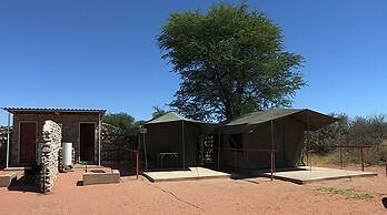 West Nest Lodge