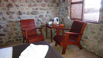 West Nest Lodge