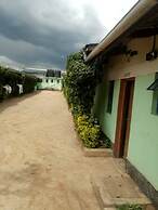 Flavours Lodge - Gilgil