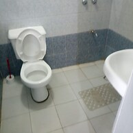 Framjow Highway Lodge - Adults Only