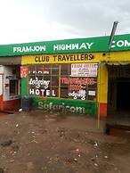 Framjow Highway Lodge - Adults Only
