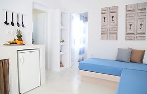 8 Keys Residence