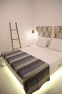 8 Keys Residence