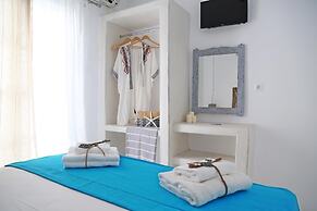 8 Keys Residence