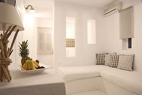 8 Keys Residence