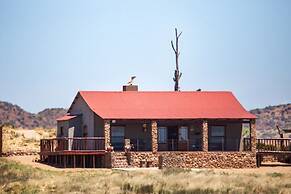 Gannabos Guest House