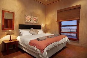 Gannabos Guest House