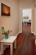 Gannabos Guest House