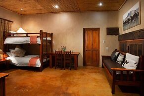 Gannabos Guest House
