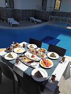 Wonder Life Hotel