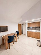 Wonder Life Hotel