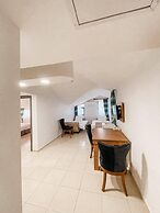 Wonder Life Hotel