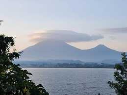 Gahiza Island Retreat