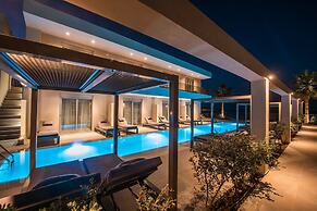 Riviera Beach Hotel