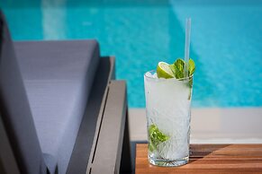 Riviera Beach Hotel