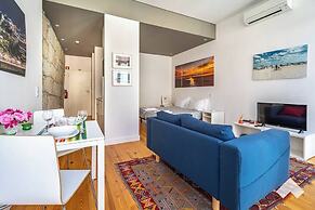 Mrtir1 · Bright Apartment Downtown Porto