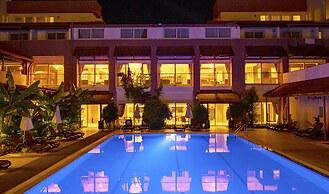 Rose Resort Hotel