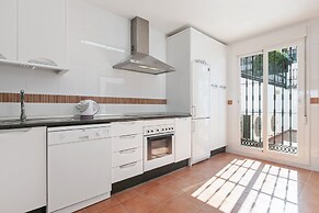 Alhaurin Villa With Terrace