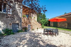 Tranquil Escape in Loubejac