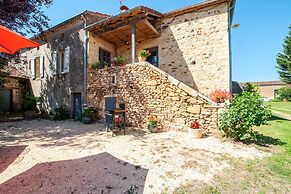 Tranquil Escape in Loubejac