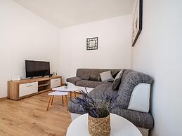 Dalmatia Pool Villa Retreat