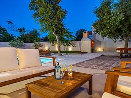 Dalmatia Pool Villa Retreat