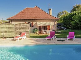 Riverside Charm in Perigord Noir