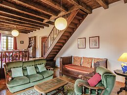 Riverside Charm in Perigord Noir