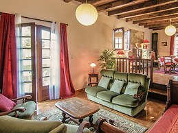 Riverside Charm in Perigord Noir