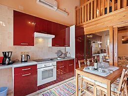 Comfortable apartment in Polača with swimming pool