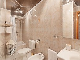 Comfortable apartment in Polača with swimming pool
