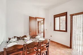 Family Villa With Pool