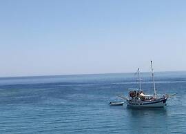 Apartment in Piraeus Near Monastiraki Square