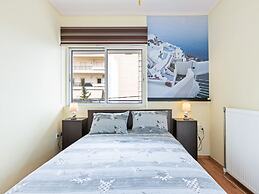 Apartment in Piraeus Near Monastiraki Square