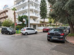 Apartment in Piraeus Near Monastiraki Square