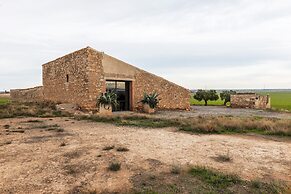 Cozy Fraga Country Escape