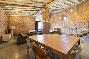 Cozy Fraga Country Escape