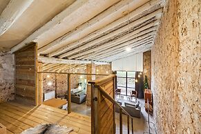 Cozy Fraga Country Escape