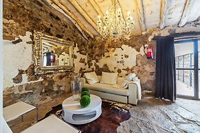 Cozy Fraga Country Escape