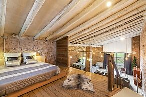Cozy Fraga Country Escape