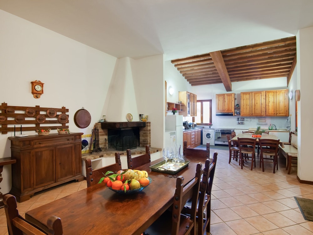 Villa in Marche With Private Pool