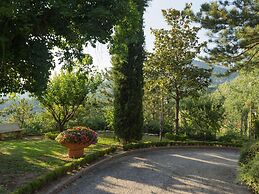Villa in Tagliacozzo With Pool and Nature