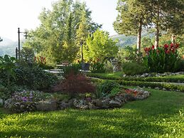 Villa in Tagliacozzo With Pool and Nature