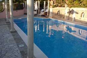 Villa in Tagliacozzo With Pool and Nature