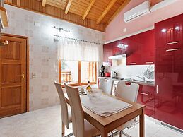 Joyful Apartment in Polača with Swimming Pool