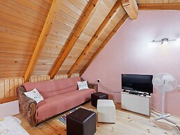 Joyful Apartment in Polača with Swimming Pool