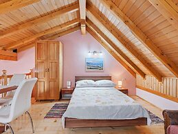 Joyful Apartment in Polača with Swimming Pool